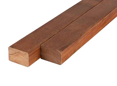 Hardhout onderbalken geschaafd 4,5 x 7 x 215 cm