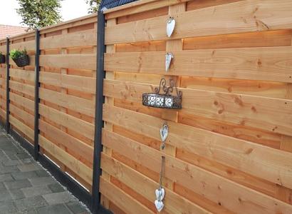 Douglas tuinscherm | Horizontaal | 19 planks | 180x180 cm | 18 x 150mm